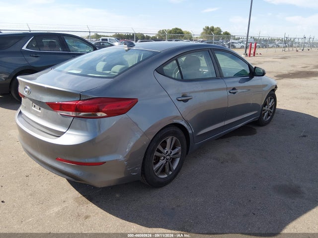 2018 HYUNDAI ELANTRA SEL 4