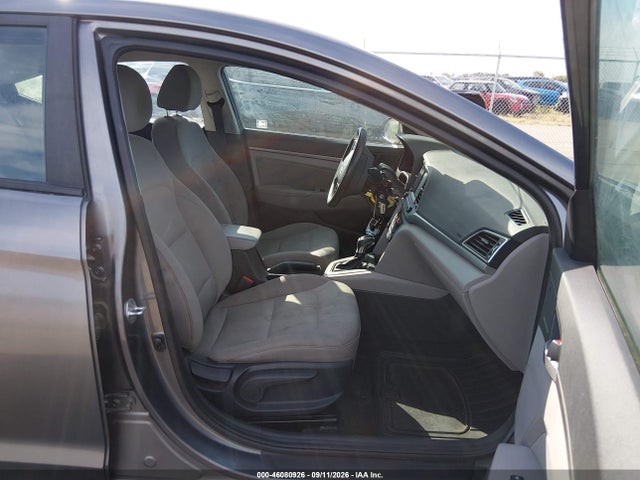 2018 HYUNDAI ELANTRA SEL 5