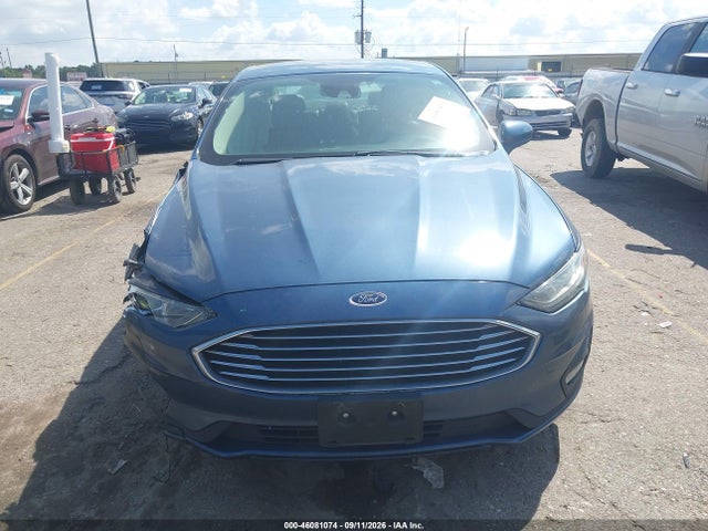 2019 FORD FUSION SE 12