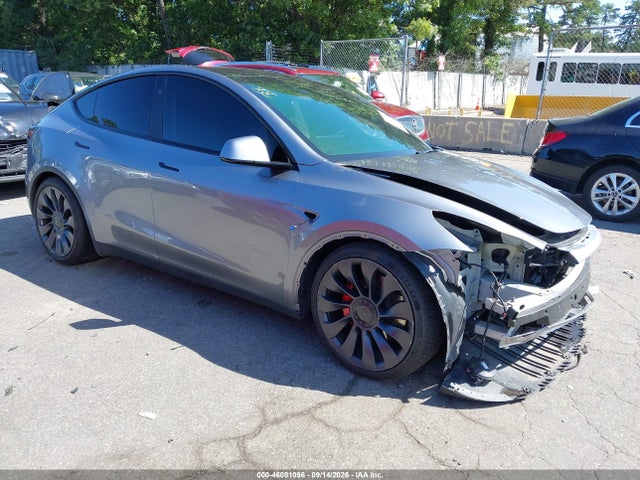 2025 Tesla Model Y Performance Dual Motor All-Wheel Drive