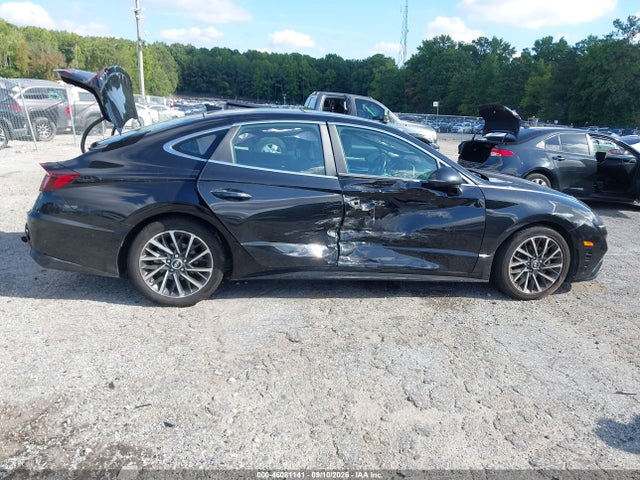 2022 HYUNDAI SONATA LIMITED 13
