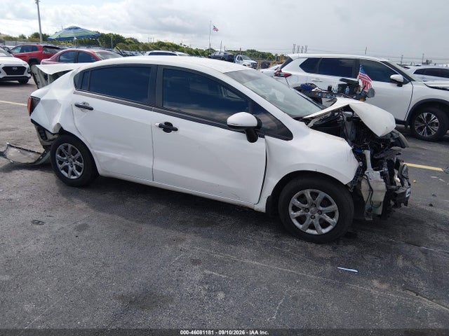2016 KIA RIO LX