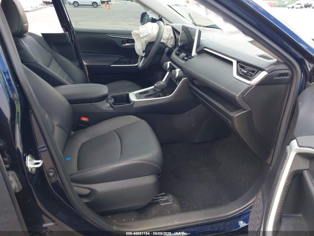 2023 TOYOTA RAV4 XLE PREMIUM 5