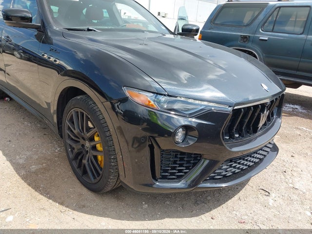 2022 MASERATI LEVANTE MODENA 6