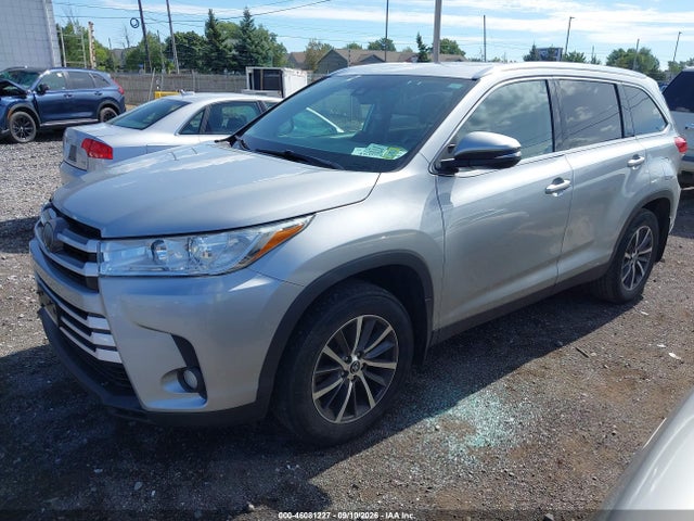 2019 TOYOTA HIGHLANDER XLE 2