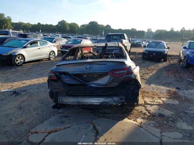 2017 TOYOTA CAMRY SE 15