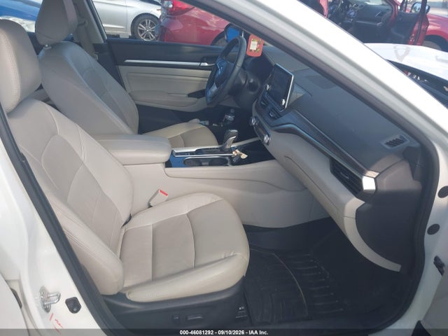 2021 NISSAN ALTIMA SL INTELLIGENT AWD 5
