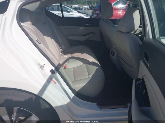 2021 NISSAN ALTIMA SL INTELLIGENT AWD 8