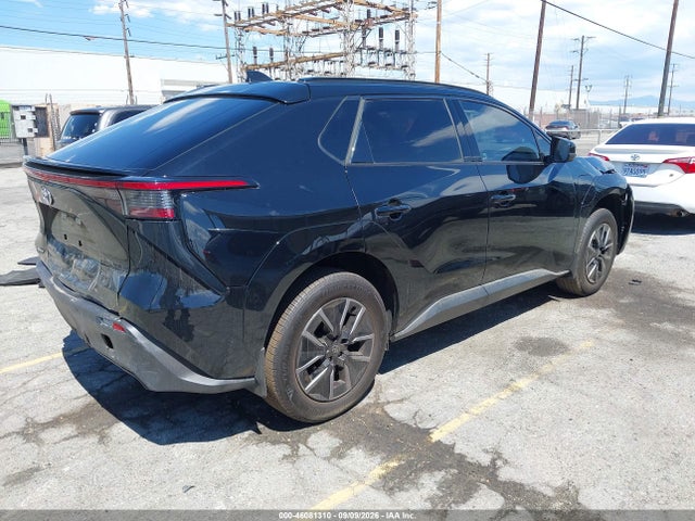 2026 TOYOTA BZ XLE 4
