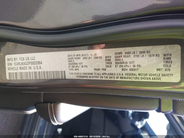 2023 JEEP GRAND CHEROKEE L ALTITUDE 4X4 9