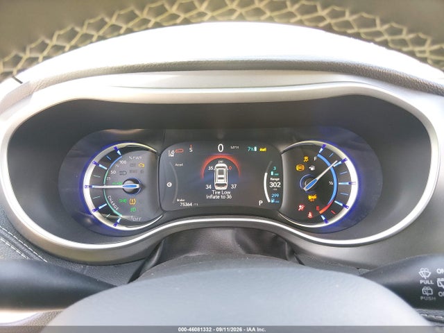 2023 CHRYSLER PACIFICA HYBRID TOURING L 7
