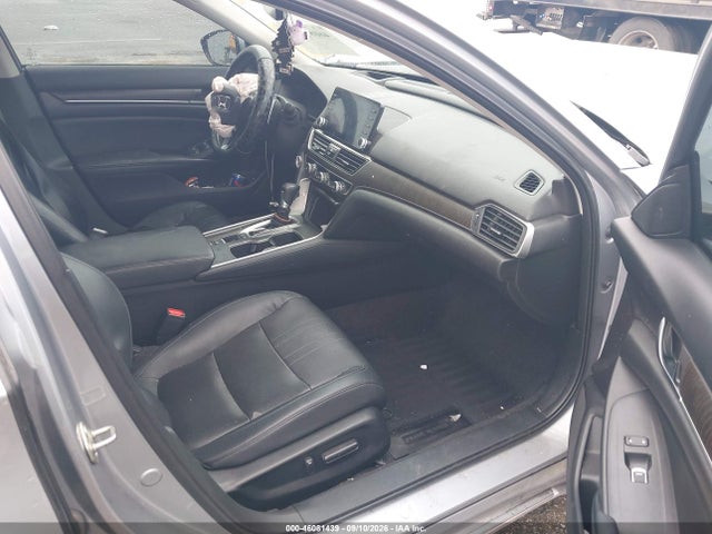 2018 HONDA ACCORD TOURING 5