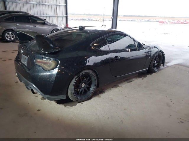 2017 TOYOTA 86 4
