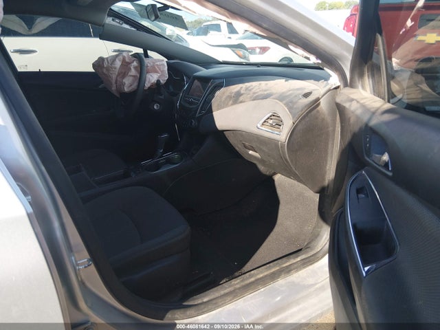 2019 CHEVROLET CRUZE LT 5