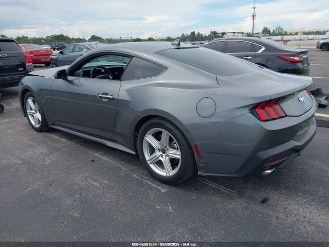 2026 FORD MUSTANG ECOBOOST FASTBACK 3