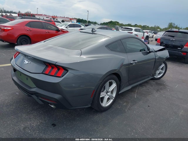 2026 FORD MUSTANG ECOBOOST FASTBACK 4