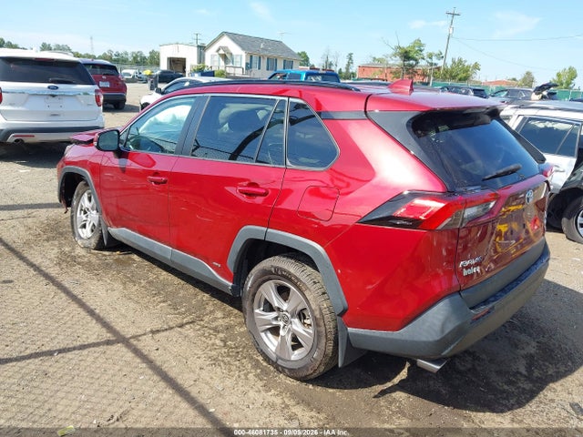 2022 TOYOTA RAV4 HYBRID XLE 3