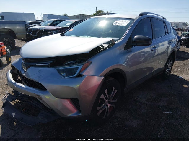 2017 TOYOTA RAV4 LE 2