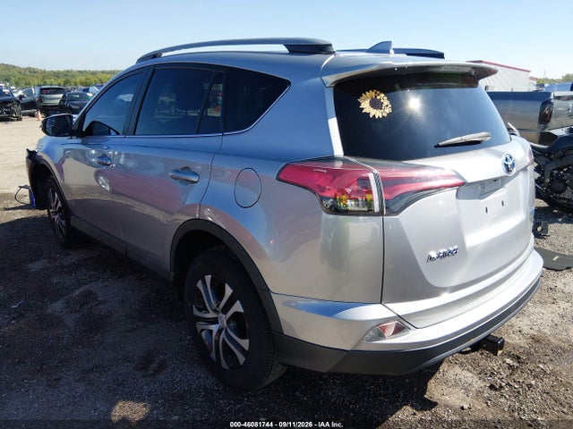 2017 TOYOTA RAV4 LE 3