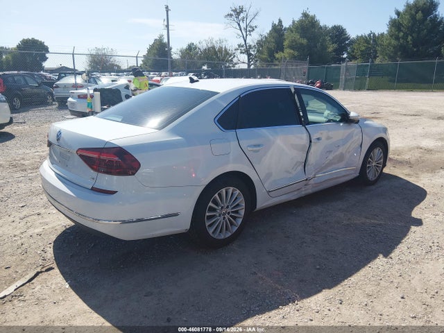 2017 VOLKSWAGEN PASSAT 1.8T SE 4