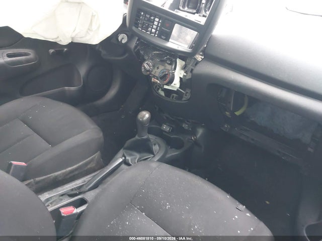 2019 NISSAN VERSA 1.6 S 5