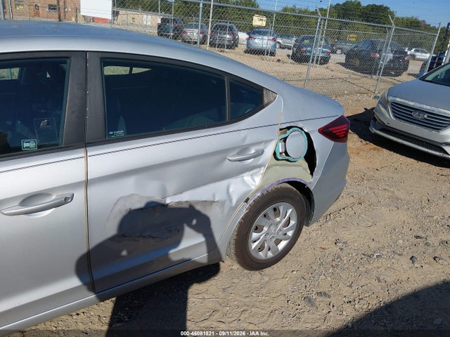 2019 HYUNDAI ELANTRA SE 6