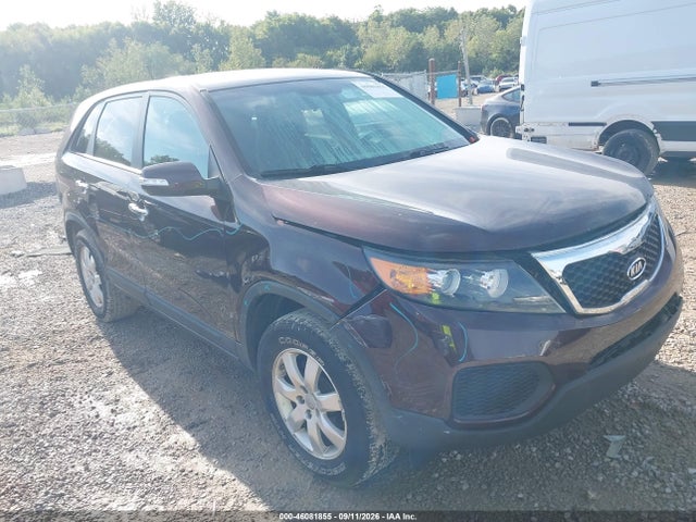 2013 KIA SORENTO LX