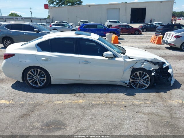 2022 INFINITI Q50 LUXE 13