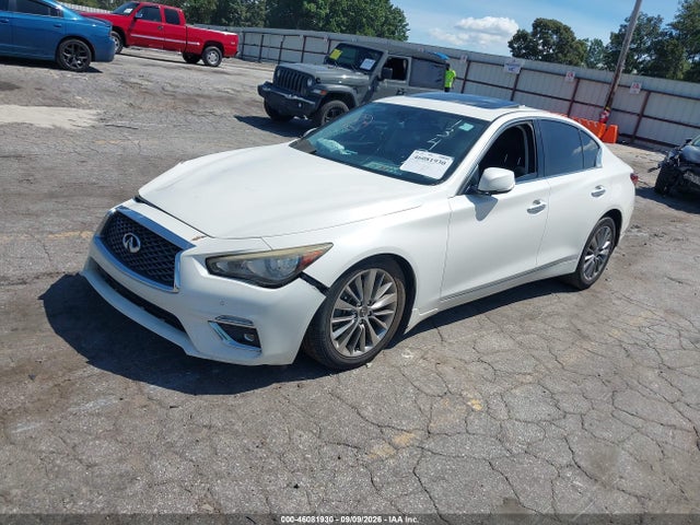 2022 INFINITI Q50 LUXE 2