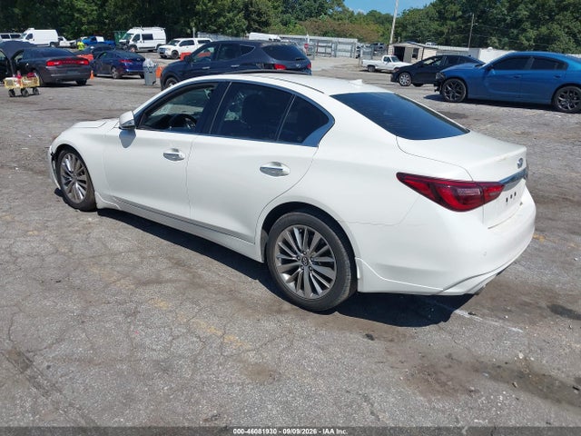 2022 INFINITI Q50 LUXE 3