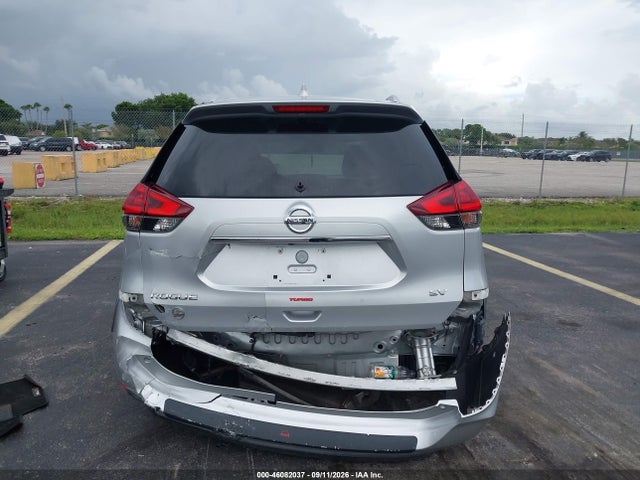 2018 NISSAN ROGUE SV 16