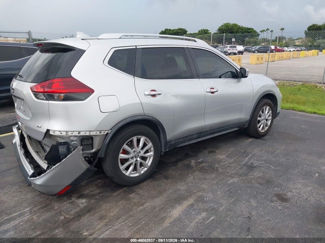 2018 NISSAN ROGUE SV 4