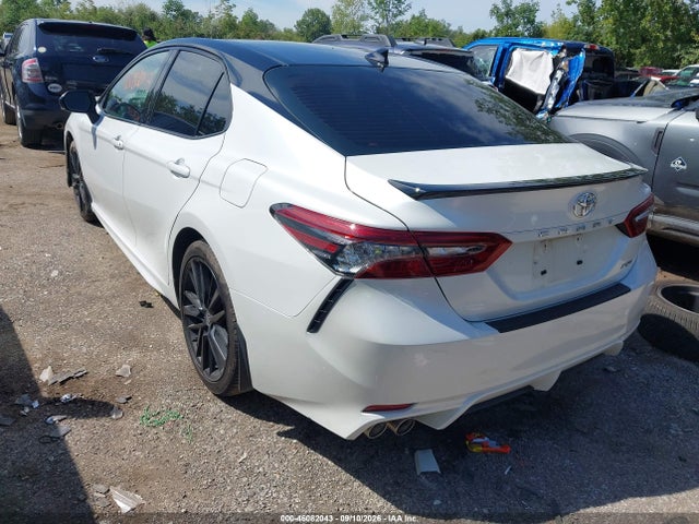 2023 TOYOTA CAMRY XSE 3