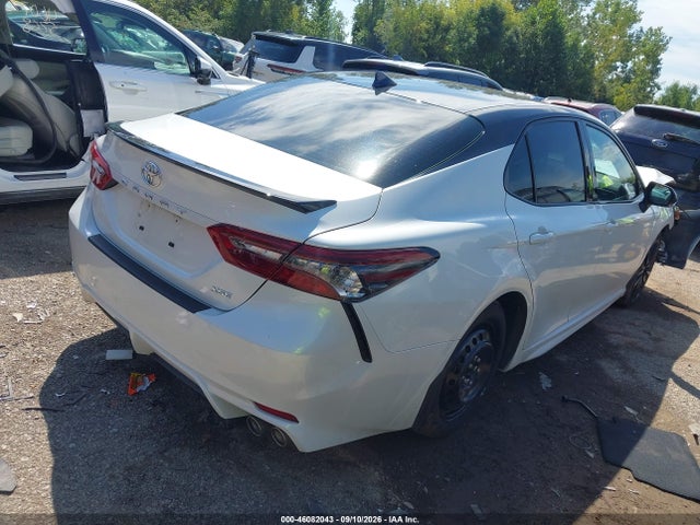 2023 TOYOTA CAMRY XSE 4