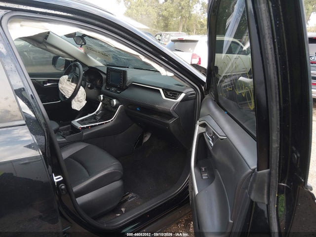 2021 TOYOTA RAV4 XLE PREMIUM 5