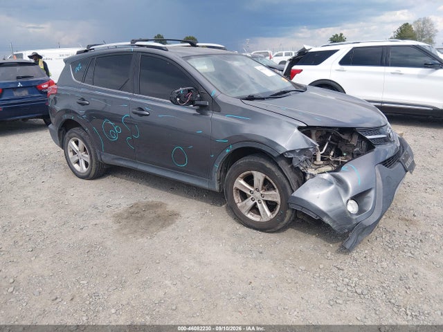 2013 TOYOTA RAV4 XLE
