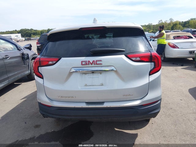 2018 GMC TERRAIN SLE 16