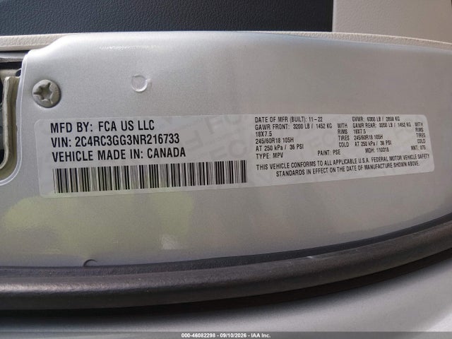 2022 CHRYSLER PACIFICA LIMITED AWD 11