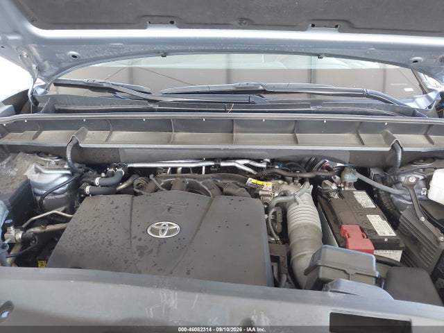 2022 TOYOTA HIGHLANDER XLE 10