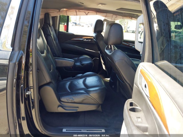 2020 CADILLAC ESCALADE ESV 4WD LUXURY 8
