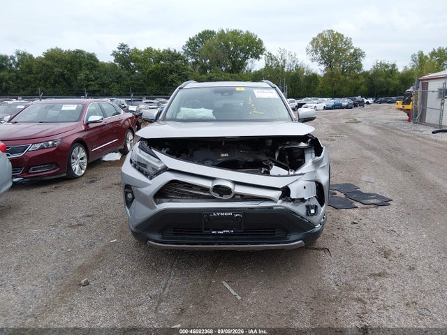 2022 TOYOTA RAV4 LIMITED 12
