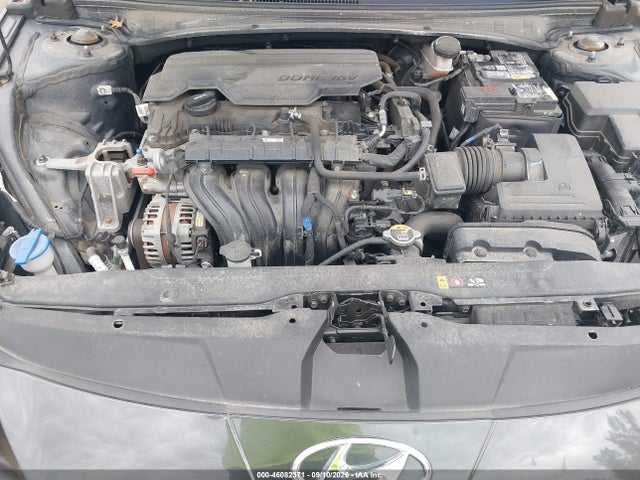 2022 HYUNDAI ELANTRA SEL 10