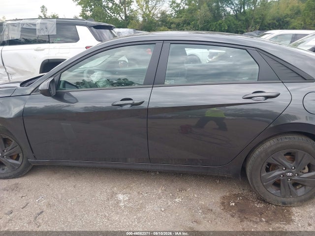 2022 HYUNDAI ELANTRA SEL 14