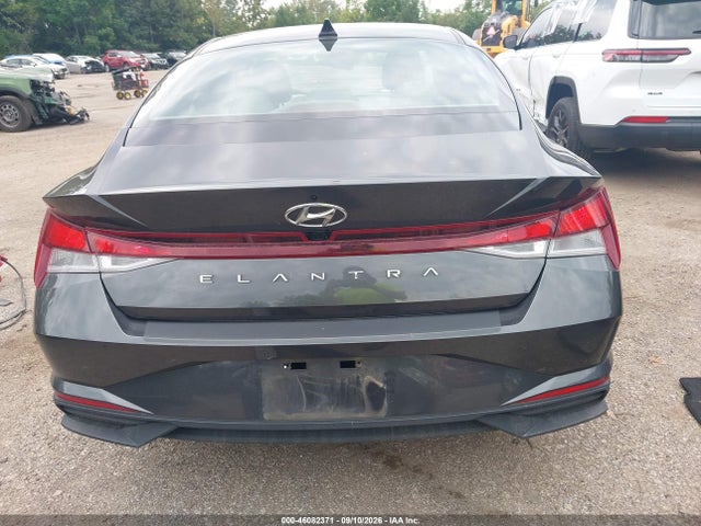 2022 HYUNDAI ELANTRA SEL 16