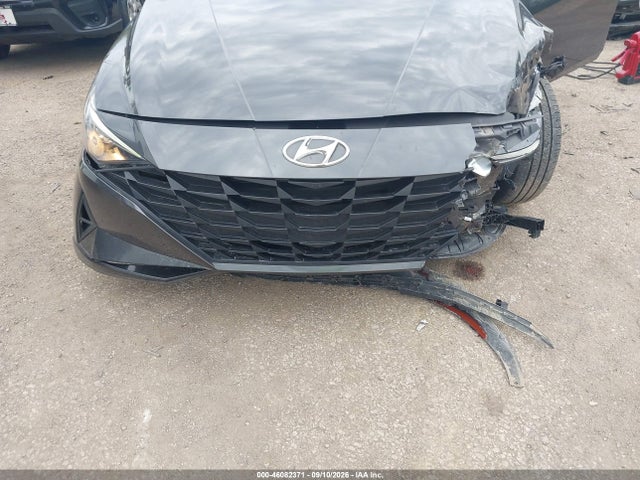 2022 HYUNDAI ELANTRA SEL 6