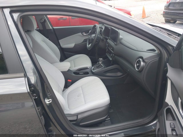 2022 HYUNDAI KONA SEL 5