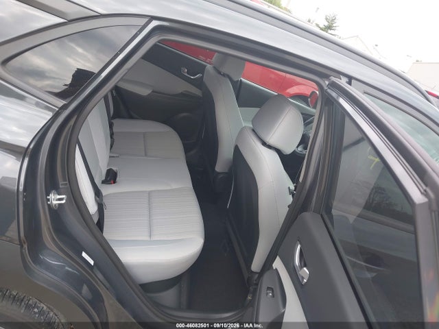 2022 HYUNDAI KONA SEL 8