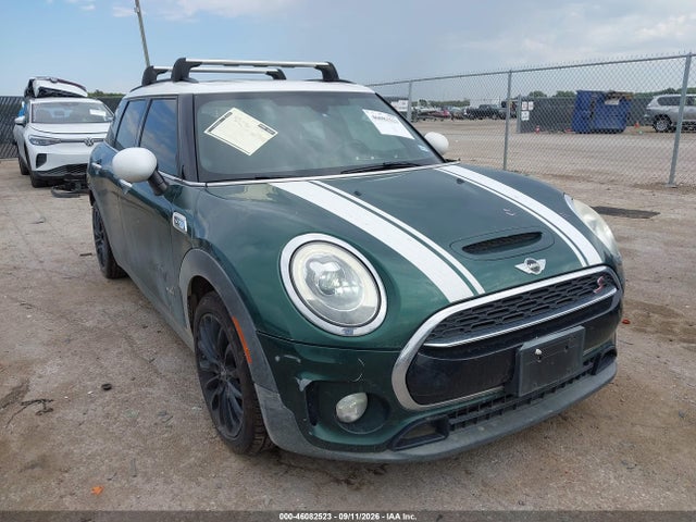 2017 MINI CLUBMAN COOPER S