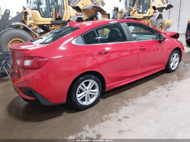 2017 CHEVROLET CRUZE LT AUTO 4