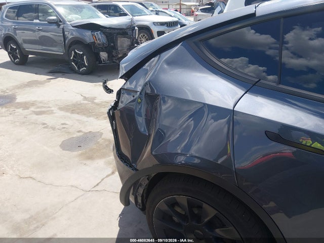 2023 TESLA MODEL Y AWD/LONG RANGE DUAL MOTOR ALL-WHEEL DRIVE 6